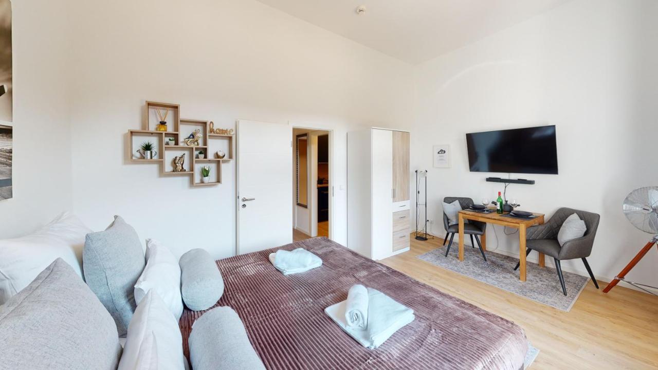 Halle  Sweethome - Zentral - Kueche & Parkplatz, Wifi מראה חיצוני תמונה